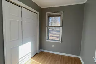 3212 W Tennyson Ave, Saint Louis, MO 63114 - Photo 13