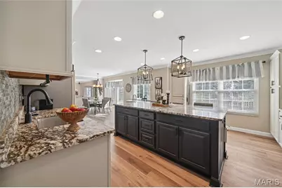 2762 Barrett Station Road, Des Peres, MO 63021 - Photo 9