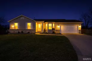 7 Bridle Spur Ct, Wright City, MO 63390 - Photo 3