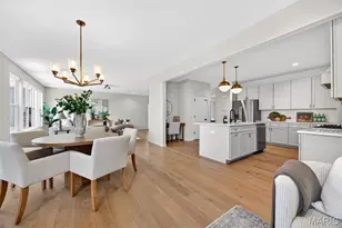 978 Silver Buck Ln, Chesterfield, MO 63005 - Photo 19