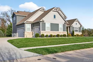 978 Silver Buck Ln, Chesterfield, MO 63005 - Photo 11