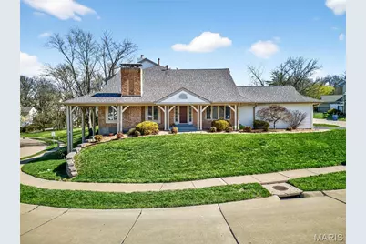 14991 Broadmont Drive, Chesterfield, MO 63017 - Photo 1