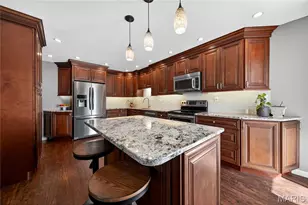 14991 Broadmont Dr, Chesterfield, MO 63017 - Photo 13