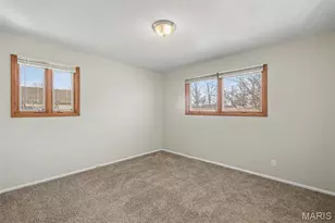 1125 Florland Dr, Florissant, MO 63031 - Photo 7