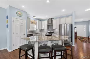 952 Meramec Grove Dr, Ballwin, MO 63021 - Photo 9