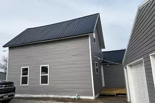 312 E Beech St, Shelbina, MO 63468 - Photo 11