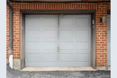 4454 Lindell Boulevard #27, Saint Louis, MO 63108 - Photo 27