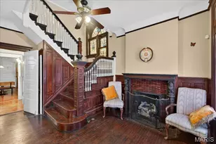 24 Lewis Pl, Saint Louis, MO 63113 - Photo 5