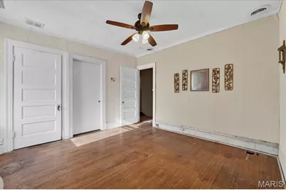 24 Lewis Place, Saint Louis, MO 63113 - Photo 21