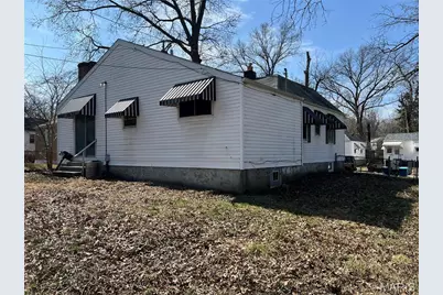 17 Lamar Drive, Saint Louis, MO 63136 - Photo 9