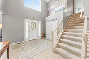 425 Roosevelt Woods Ct, Fenton, MO 63026 - Photo 3