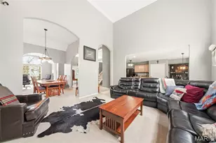 425 Roosevelt Woods Ct, Fenton, MO 63026 - Photo 13