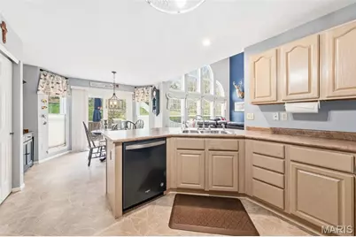 425 Roosevelt Woods Court, Fenton, MO 63026 - Photo 21