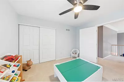 425 Roosevelt Woods Court, Fenton, MO 63026 - Photo 31