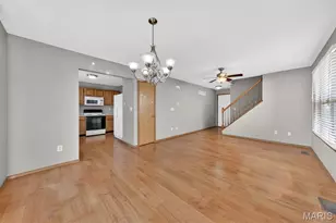 218 Centerfield Dr, O'Fallon, MO 63366 - Photo 7