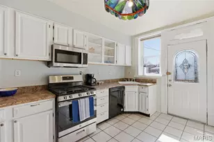 3974 Wyoming St, Saint Louis, MO 63116 - Photo 13