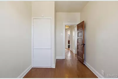 3974 Wyoming Street, Saint Louis, MO 63116 - Photo 21