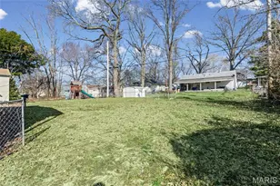 8621 Martony Ln, Berkeley, MO 63134 - Photo 33