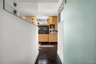 7489 Washington Ave, University City, MO 63130 - Photo 33