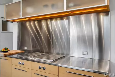 7489 Washington Avenue, University City, MO 63130 - Photo 29