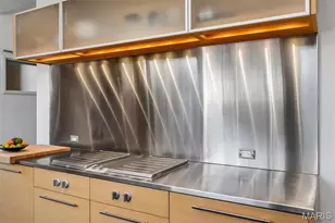 7489 Washington Ave, University City, MO 63130 - Photo 29