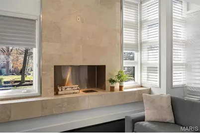 7489 Washington Avenue, University City, MO 63130 - Photo 9