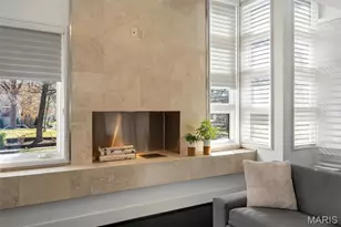 7489 Washington Ave, University City, MO 63130 - Photo 9