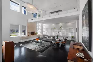 7489 Washington Ave, University City, MO 63130 - Photo 7