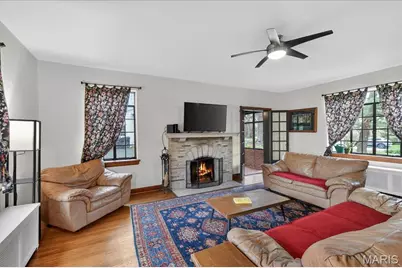 66 Bellerive Acres, Saint Louis, MO 63121 - Photo 11