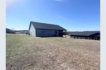 9019 Idell Creek Lane, Hannibal, MO 63401 - Photo 29