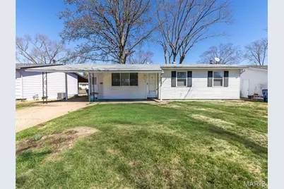 935 Kingsbrook Lane, Florissant, MO 63031 - Photo 1