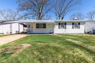 935 Kingsbrook Ln, Florissant, MO 63031 - Photo 1