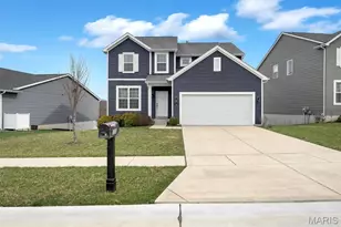 122 Huntleigh Dr, Wentzville, MO 63385 - Photo 3