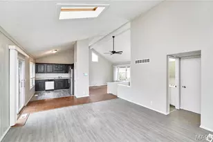 1622 Barkwood Dr, Florissant, MO 63031 - Photo 11