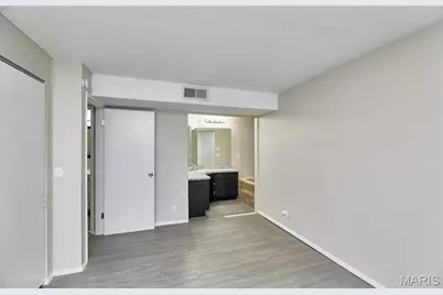 1622 Barkwood Drive, Florissant, MO 63031 - Photo 19