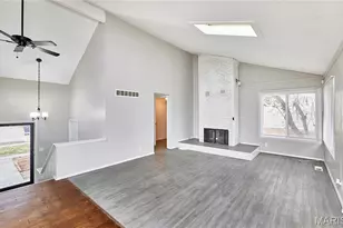 1622 Barkwood Dr, Florissant, MO 63031 - Photo 9