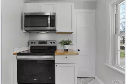 2712 Manderly Drive, Brentwood, MO 63144 - Photo 11