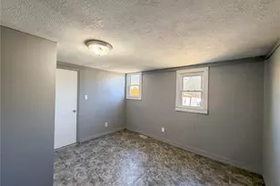 110 Clarke, De Soto, MO 63020 - Photo 15