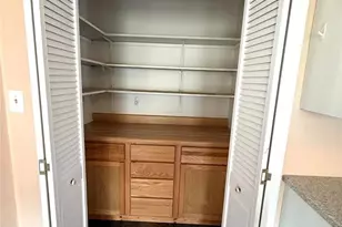 113 N 8th St, Louisiana, MO 63353 - Photo 5