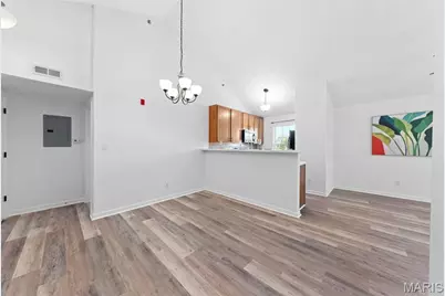 9740 Bexley Station Drive #7J, Unincorporated, MO 63123 - Photo 5