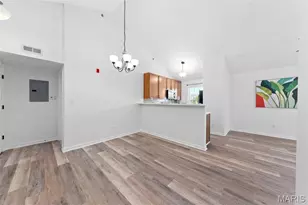 9740 Bexley Station Dr, Unincorporated, MO 63123 - Photo 5