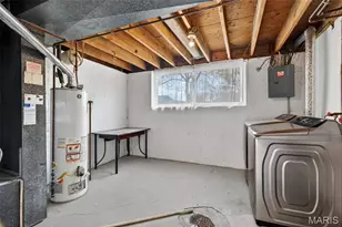 2165 E Humes Ln, Florissant, MO 63033 - Photo 35