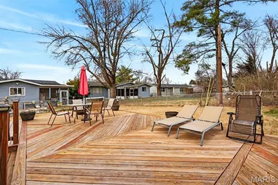 2165 E Humes Lane, Florissant, MO 63033 - Photo 41