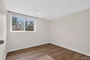 2165 E Humes Ln, Florissant, MO 63033 - Photo 33