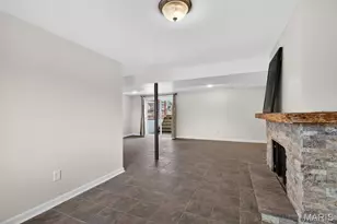 2165 E Humes Ln, Florissant, MO 63033 - Photo 27