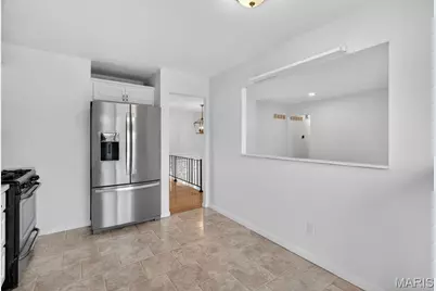 2165 E Humes Lane, Florissant, MO 63033 - Photo 9