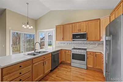 702 Harrier Drive #V, Lake Saint Louis, MO 63367 - Photo 13