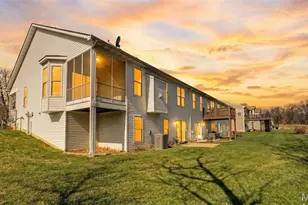 702 Harrier Dr, Lake Saint Louis, MO 63367 - Photo 29