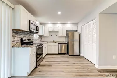 3126 Carnaby Lane #C, Bridgeton, MO 63044 - Photo 9