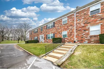 3126 Carnaby Lane #C, Bridgeton, MO 63044 - Photo 3